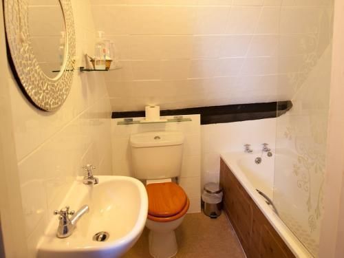 The Witney Guest House Ngoại thất bức ảnh