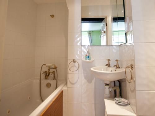 The Witney Guest House Ngoại thất bức ảnh